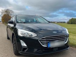Schwarz Gebraucht 2018 Ford Focus Kombi | 9.000 € (Fairer Preis)