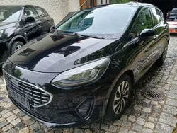 Schwarz Gebraucht 2022 Ford Fiesta Titanium Kleinwagen | 10.999 € (Guter Preis)