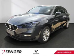 Grau Neu 2025 Seat Leon Limousine | 29.990 € (Guter Preis)
