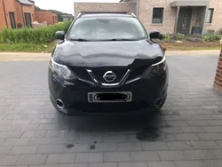 Schwarz Gebraucht 2016 Nissan Qashqai Tekna SUV | 12.200 € (Guter Preis)