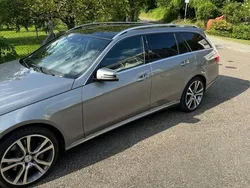 Grau Gebraucht 2013 Mercedes E400 Avantgarde Kombi | 16.000 € (Superpreis)