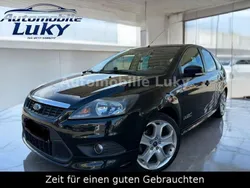 Schwarz Gebraucht 2009 Ford Focus Limousine | 2.999 € (Fairer Preis)