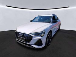 Gletscherweiß metallic Gebraucht 2021 Audi e-tron Sportback S-Line SUV | 42.605 € (Fairer Preis)