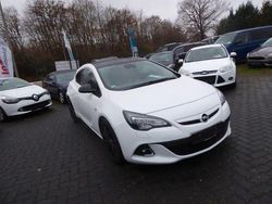 Schneeweiss/summitwhite/arctic Gebraucht 2014 Opel Astra GTC Edition Limousine | 9.300 € (Etwas zu teuer)