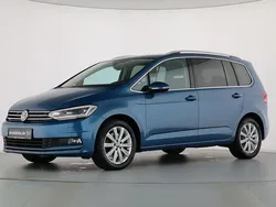 Caribbean blue metallic Gebraucht 2018 VW Touran Highline Van / Kleinbus | 22.789 € (Superpreis)