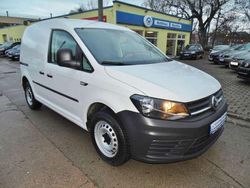 Candyweiß Gebraucht 2018 VW Caddy Van / Kleinbus | 15.700 € (Etwas zu teuer)