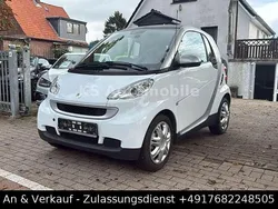 Weiß Gebraucht 2012 Smart ForTwo Coupé Kleinwagen | 5.470 € (Fairer Preis)