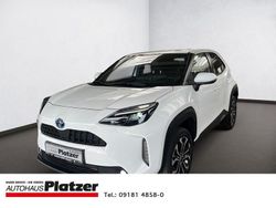 Weiss Gebraucht 2022 Toyota Yaris Cross Team SUV | 22.980 € (Superpreis)