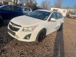 Weiß Gebraucht 2013 Chevrolet Cruze LT Kombi | 1.900 € (Guter Preis)