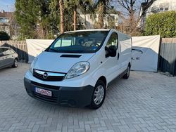 Weiß Gebraucht 2012 Opel Vivaro Van | 6.499 € (Guter Preis)