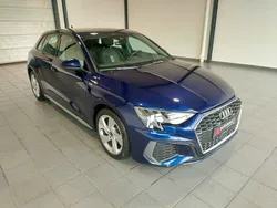 Blau Gebraucht 2021 Audi A3 Sportback S-Line Limousine | 22.670 € (Fairer Preis)