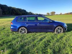 Blau Gebraucht 2020 VW Golf VII United Kombi | 16.500 € (Guter Preis)