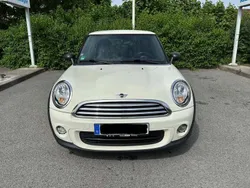 Beige Gebraucht 2011 Mini ONE Kleinwagen | 3.600 € (Fairer Preis)