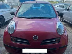 Rot Gebraucht 2004 Nissan Micra City Kleinwagen | 1.290 € (Guter Preis)