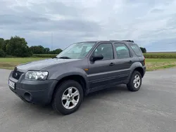 Grau Gebraucht 2004 Ford Maverick SUV | 3.000 €