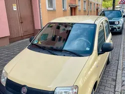 Gelb Gebraucht 2010 Fiat Panda Kleinwagen | 2.490 € (Fairer Preis)