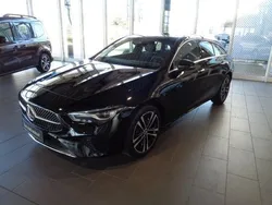 Schwarz Gebraucht 2024 Mercedes CLA180 Limousine | 30.690 € (Guter Preis)