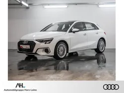 Weiß Gebraucht 2022 Audi A3 Sportback Advanced Plus Limousine | 23.462 € (Guter Preis)