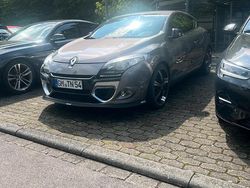 Grau Gebraucht 2012 Renault Mégane Coupé Coupé | 4.800 €