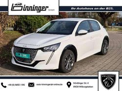 Schneeweiß Gebraucht 2021 Peugeot e-208 Active Kleinwagen | 14.990 € (Fairer Preis)