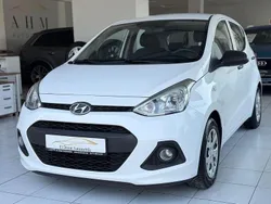 Weiß Gebraucht 2016 Hyundai i10 Kleinwagen | 3.990 € (Fairer Preis)