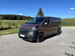 Braun Gebraucht 2018 Opel Vivaro Van | 13.999 € (Fairer Preis)