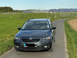 Gebraucht 2016 Skoda Octavia Kombi | 9.000 € (Fairer Preis)