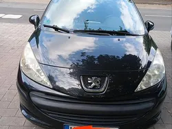 Schwarz Gebraucht 2006 Peugeot 207 Kleinwagen | 1.500 € (Fairer Preis)