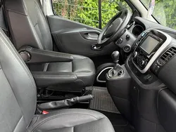 Silber Gebraucht 2019 Renault Trafic Van | 28.100 €