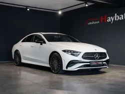 Polarweiss Gebraucht 2023 Mercedes CLS300 AMG Coupé | 58.950 € (Fairer Preis)