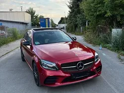 Rot Gebraucht 2018 Mercedes C300 AMG Kombi | 29.500 € (Teuer)