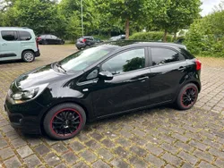 Schwarz Gebraucht 2014 Kia Rio DREAM-TEAM Edition Limousine | 5.000 € (Superpreis)