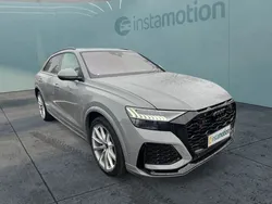 Grau Gebraucht 2024 Audi RS Q8 SUV | 129.990 € (Guter Preis)