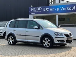 VW Touran Cross