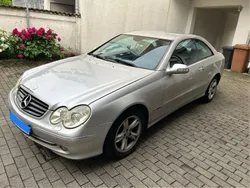 Silber Gebraucht 2003 Mercedes CLK200 Avantgarde Coupé | 2.700 € (Guter Preis)