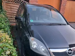 Schwarz Gebraucht 2007 Opel Zafira Van / Kleinbus | 900 € (Superpreis)