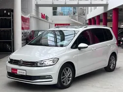 Weiß Gebraucht 2019 VW Touran Comfortline Van / Kleinbus | 24.450 € (Fairer Preis)