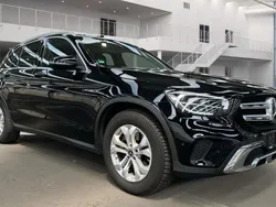Ung. schwarz unilack Gebraucht 2021 Mercedes GLC200 Exclusive SUV | 26.700 € (Guter Preis)
