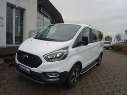 Frostweiß Gebraucht 2023 Ford Tourneo Custom Active Van | 45.900 € (Fairer Preis)