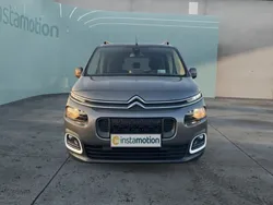 Grau Gebraucht 2019 Citroën Berlingo Shine Van / Kleinbus | 19.040 € (Teuer)