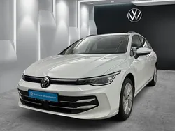 Pure white Gebraucht 2024 VW Golf VIII Business Kombi | 28.950 € (Fairer Preis)