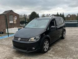 Schwarz Gebraucht 2011 VW Touran Cross Van / Kleinbus | 6.199 € (Guter Preis)