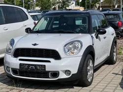 Light white Gebraucht 2010 Mini Cooper S Countryman SUV | 9.499 € (Fairer Preis)