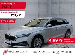 Weiß Gebraucht 2023 Skoda Octavia Style Kombi | 21.950 € (Guter Preis)