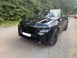 Schwarz Gebraucht 2024 BMW X5 Comfort Edition SUV | 104.999 € (Teuer)