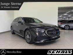 Grau Gebraucht 2023 Mercedes E220 AMG Kombi | 52.889 € (Fairer Preis)