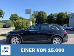 Schwarz metallic Gebraucht 2022 Audi e-tron SUV | 28.520 € (Guter Preis)
