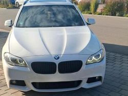 Weiß Gebraucht 2012 BMW 520 Shadowline Kombi | 13.500 €