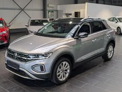 Silber Gebraucht 2024 VW T-Roc Style SUV | 26.900 € (Superpreis)