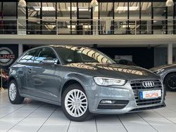 Grau Gebraucht 2016 Audi A3 Ambiente Limousine | 11.990 € (Guter Preis)